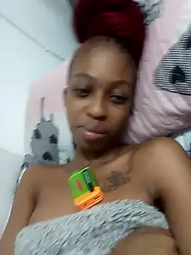 sexypetitexdoll23 online show from December 2024 05:37:02 PM