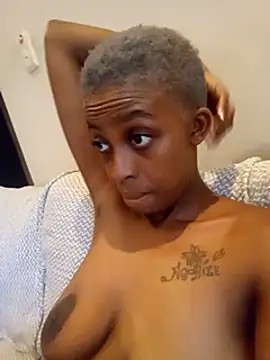 sexypetitexdoll23 online show from January 2025 03:37:01 PM