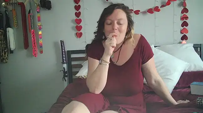 Lyrann89 online show from March 2025 08:57:01 PM