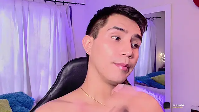 Chris Maddox online show from November 2025 07:32:02 PM