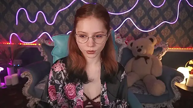 Sasha Exclusive online show from January 2025 02:08:02 PM