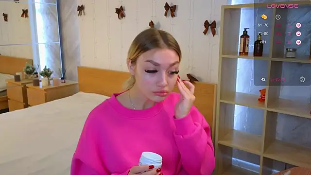 Ella Milla online show from December 2024 05:31:02 AM