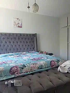 Snapshot of Drippincaty chatting on September 2025 08:49:02 AM Drippincaty online show from September 2025 08:49:02 AM