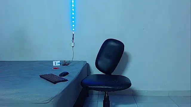 mikecoper 23 online show from October 2025 03:32:02 AM