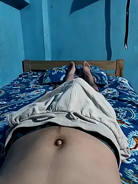 funnguy25 online show from October 2025 03:58:01 PM