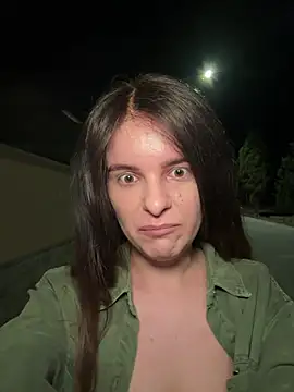 RaonXO online show from August 2026 09:50:02 PM