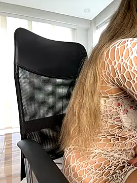 nicollefiorett online show from October 2025 08:53:02 PM