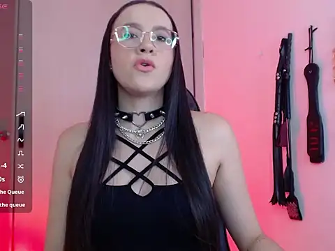 Alisson Beckett online show from November 2025 07:18:02 PM