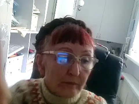 Snapshot of TanyaSweet634 chatting on December 2024 09:13:01 AM TanyaSweet634 online show from December 2024 09:13:01 AM