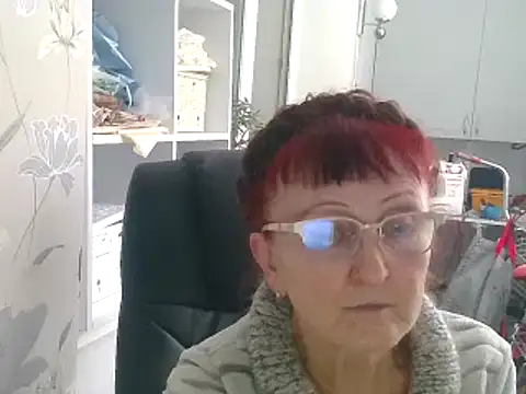 Snapshot of TanyaSweet634 chatting on December 2024 08:01:01 AM TanyaSweet634 online show from December 2024 08:01:01 AM