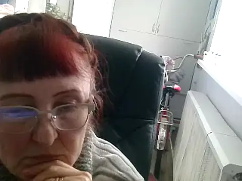 Snapshot of TanyaSweet634 chatting on February 2025 10:07:02 AM TanyaSweet634 online show from February 2025 10:07:02 AM