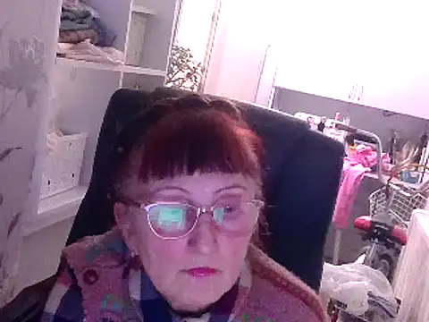 Snapshot of TanyaSweet634 chatting on February 2025 04:15:02 PM TanyaSweet634 online show from February 2025 04:15:02 PM