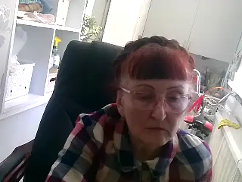 Snapshot of TanyaSweet634 chatting on February 2025 07:34:02 AM TanyaSweet634 online show from February 2025 07:34:02 AM