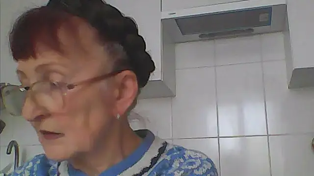 Snapshot of TanyaSweet634 chatting on October 2025 07:31:02 AM TanyaSweet634 online show from October 2025 07:31:02 AM