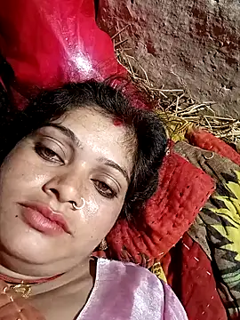 Snapshot of Chandni chatting on January 2025 12:01:01 AM Chandni online show from January 2025 12:01:01 AM