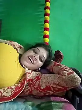 Snapshot of Chandni chatting on February 2025 08:47:02 PM Chandni online show from February 2025 08:47:02 PM