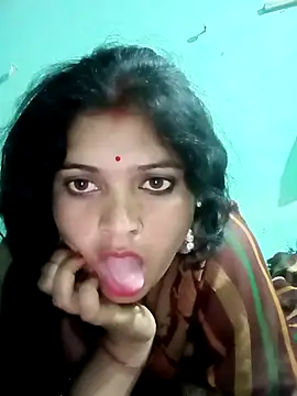 Snapshot of Chandni chatting on February 2025 01:09:02 AM Chandni online show from February 2025 01:09:02 AM