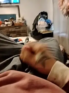 hornygiltz92 online show from January 2026 09:18:02 PM