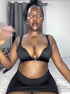 prettiepearl online show from November 2025 08:19:02 PM