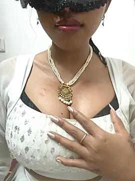 sandy naughty online show from February 2025 05:47:02 PM