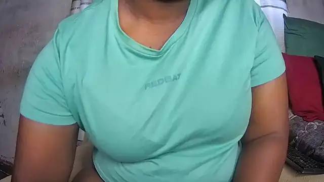 Snapshot of Sexyebonyxxx87 chatting on September 2025 12:05:02 PM Sexyebonyxxx87 online show from September 2025 12:05:02 PM