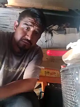 Snapshot of beliqi chatting on September 2025 09:03:01 PM beliqi online show from September 2025 09:03:01 PM