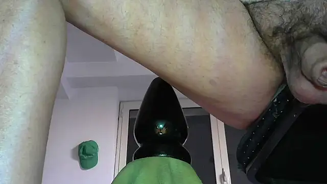 alkro63 online show from April 2026 05:48:02 PM