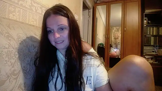 Snapshot of CatMelissa chatting on September 2025 09:48:01 PM CatMelissa online show from September 2025 09:48:01 PM