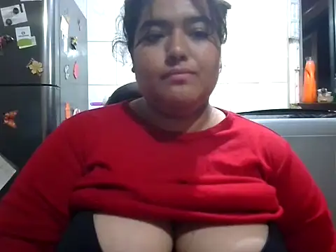 Snapshot of missaaprilv chatting on February 2025 04:11:01 AM missaaprilv online show from February 2025 04:11:01 AM
