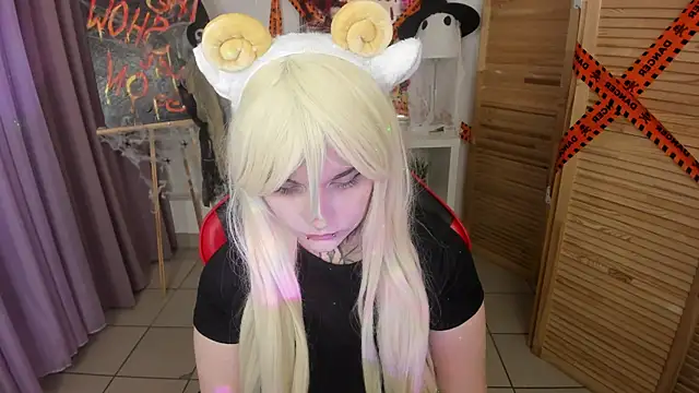 Snapshot of mekurisu chatting on October 2025 01:17:01 AM mekurisu online show from October 2025 01:17:01 AM