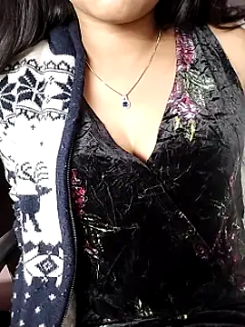 Snapshot of karishma chatting on December 2024 09:25:02 PM karishma online show from December 2024 09:25:02 PM