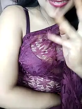 Snapshot of karishma chatting on January 2025 10:11:02 AM karishma online show from January 2025 10:11:02 AM