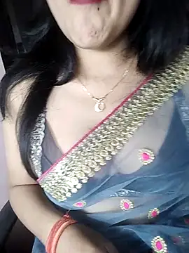 Snapshot of karishma chatting on February 2025 02:37:01 PM karishma online show from February 2025 02:37:01 PM