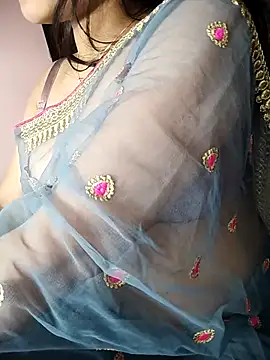 Snapshot of karishma chatting on February 2025 05:39:02 PM karishma online show from February 2025 05:39:02 PM