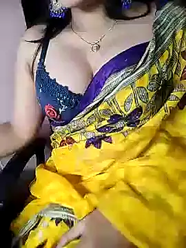 Snapshot of karishma chatting on March 2025 04:53:01 PM karishma online show from March 2025 04:53:01 PM