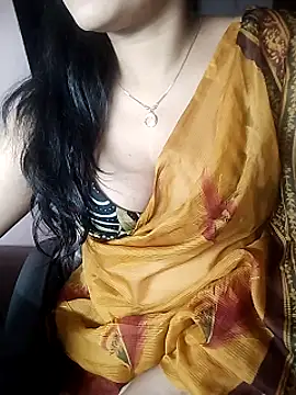 Snapshot of karishma chatting on March 2025 08:50:02 PM karishma online show from March 2025 08:50:02 PM