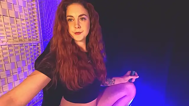 KayleyxEmily online show from February 2025 02:25:02 PM