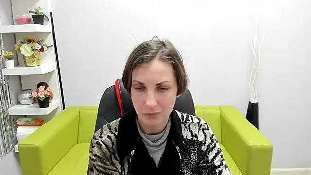 AuroraScript online show from December 2024 06:34:01 PM