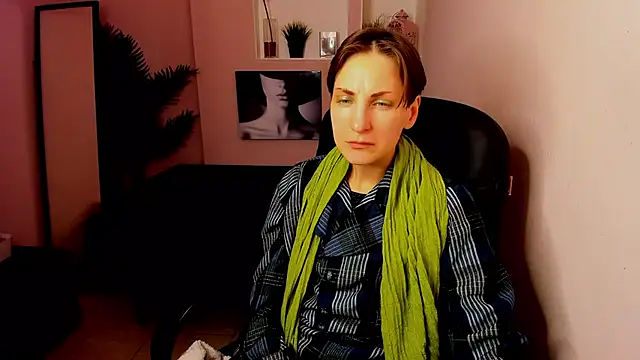 AuroraScript online show from February 2025 04:21:01 AM