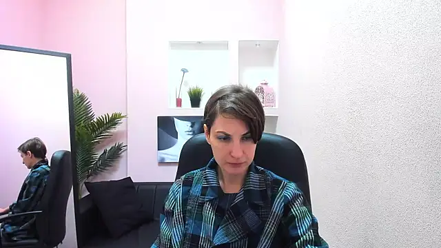AuroraScript online show from March 2025 03:23:02 PM