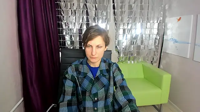 AuroraScript online show from March 2025 06:25:01 PM