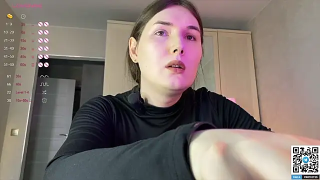 Maria Bowie online show from September 2025 07:34:02 AM