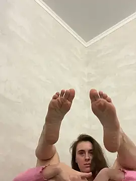 Miilania online show from December 2024 06:31:02 PM