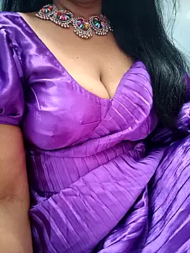 Snapshot of amala_ss chatting on January 2025 10:32:02 AM amala ss online show from January 2025 10:32:02 AM