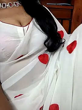 Snapshot of amala_ss chatting on January 2025 06:45:01 AM amala ss online show from January 2025 06:45:01 AM