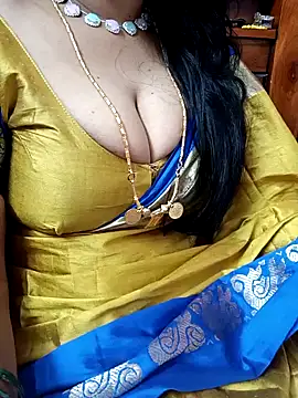 Snapshot of amala_ss chatting on February 2025 01:44:01 PM amala ss online show from February 2025 01:44:01 PM