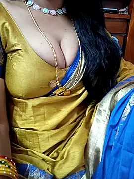 Snapshot of amala_ss chatting on February 2025 10:26:02 AM amala ss online show from February 2025 10:26:02 AM