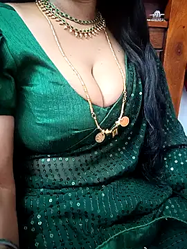 Snapshot of amala_ss chatting on February 2025 10:55:01 AM amala ss online show from February 2025 10:55:01 AM