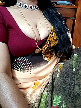 Snapshot of amala_ss chatting on February 2025 11:05:01 AM amala ss online show from February 2025 11:05:01 AM