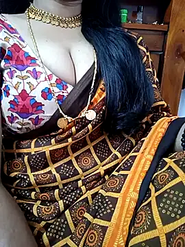 Snapshot of amala_ss chatting on March 2025 10:52:01 AM amala ss online show from March 2025 10:52:01 AM